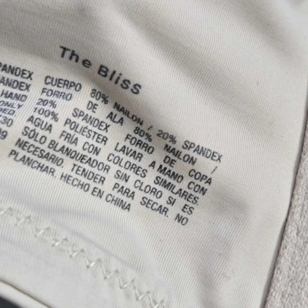 Auden Women Bra 36D Beige The Bliss T‎ Shirt Wireless Multiway Convertible